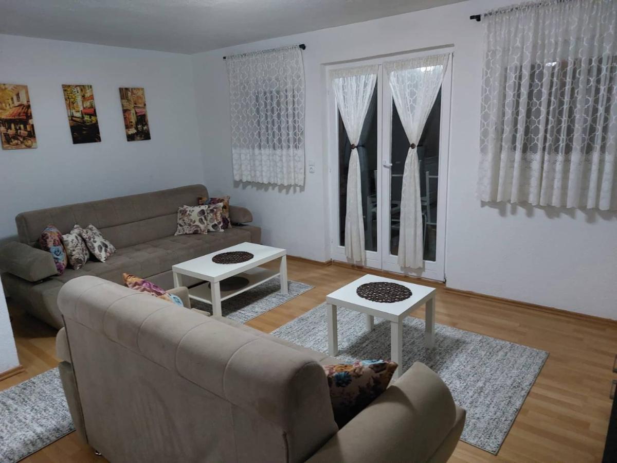 Holiday Home Adna Bihać Exterior foto