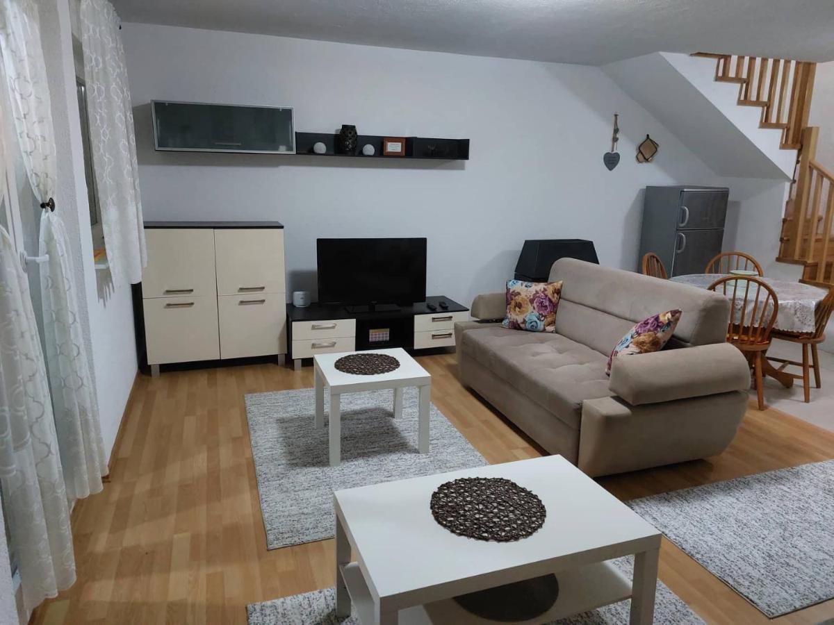 Holiday Home Adna Bihać Exterior foto